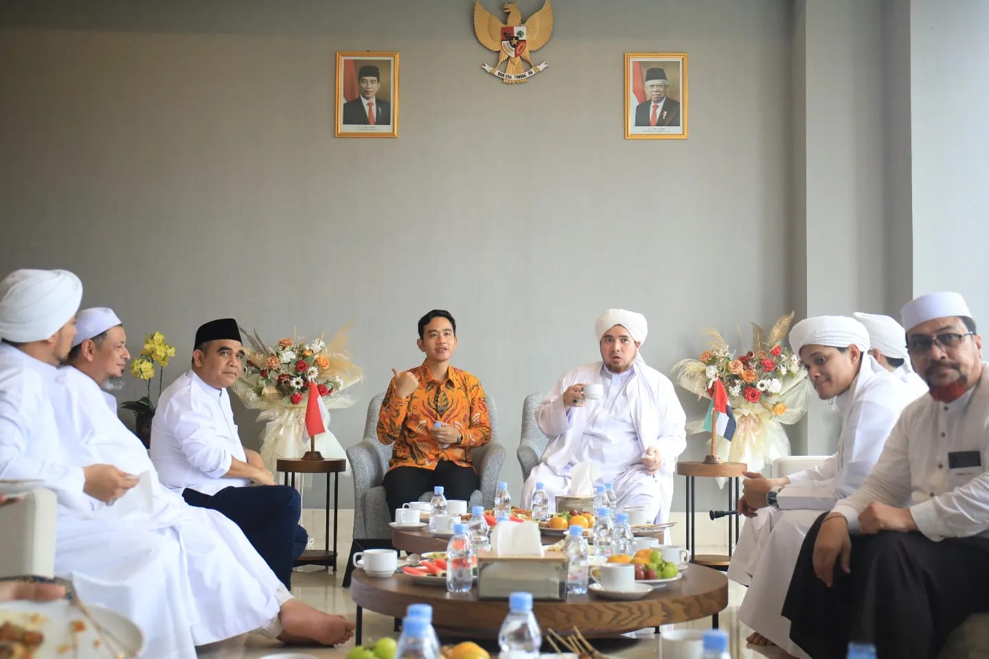 Ahmad Muzani, Solo Gibran Rakabuming, Habib Ali Kwintang, dan Habib jindan 2