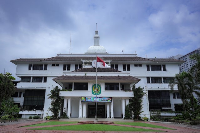 md