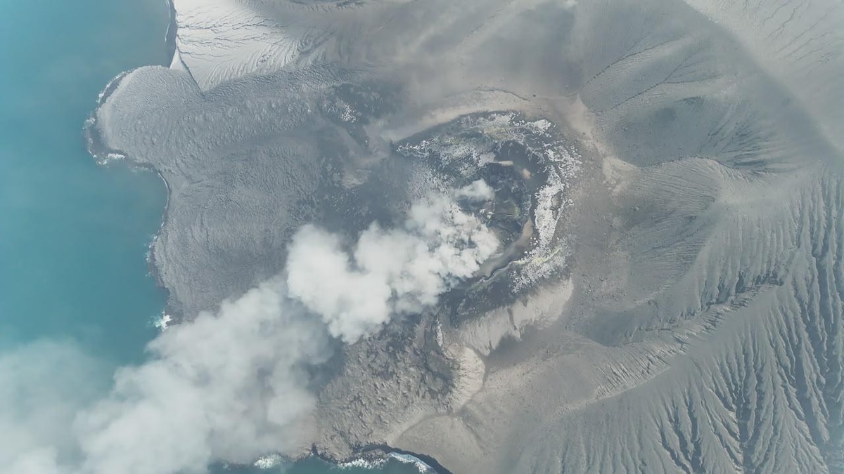 arsip-berita-erupsi-menerus-anak-krakatau-berakhir-aktivitas-gunung-api-kembali-menurun-dan-tetap-dipantau-7vsh9uq